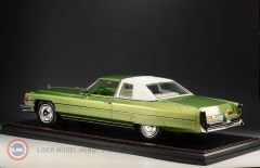 1:18 1974 Cadillac Coupe Deville - Persian Lime Firemist