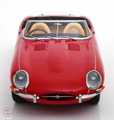 1:18 1961 Jaguar E-Type Series 1 RHD Convertible
