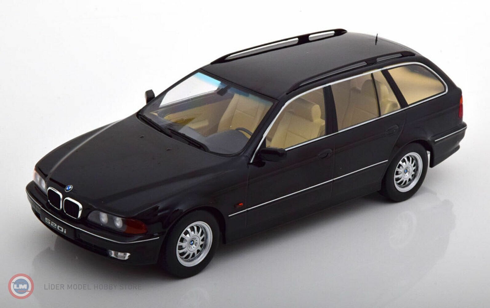 1:18 KK Scale 1997 BMW 5 Serisi 520i E39 Touring