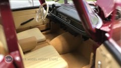 1:18 1966 Mercedes Benz 200 Universal W110