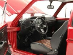 1:18 1976 Volkswagen Golf 1 GTI