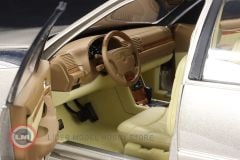 1:18 Norev 1997 Mercedes Benz S Class S600 W140