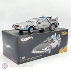 1:18 DMC DeLorean  Back To Future with Mr.Fusion