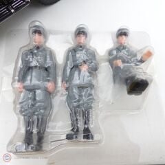 1:18 Signature 1938 Mercedes Benz G4 6x6 With Figures