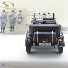 1:18 Signature 1938 Mercedes Benz G4 6x6 With Figures