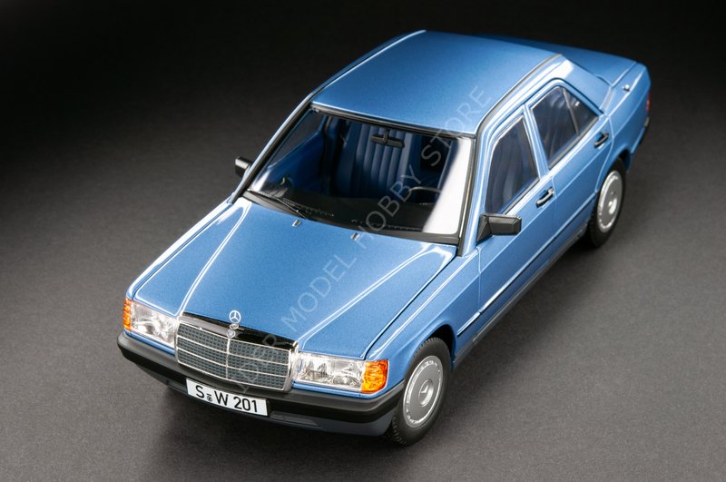 1:18 1982 Mercedes Benz 190e W201 Diamond Blue