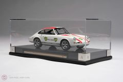 1:18 1967 Porsche 911R Coupe BP Monza World Record