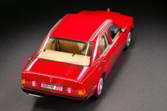 1:18 1982 Mercedes Benz 190e W201 Signal Red