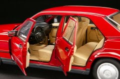1:18 1982 Mercedes Benz 190e W201 Signal Red