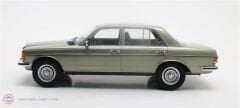 1:18 1976 Mercedes Benz E Class 280E W123