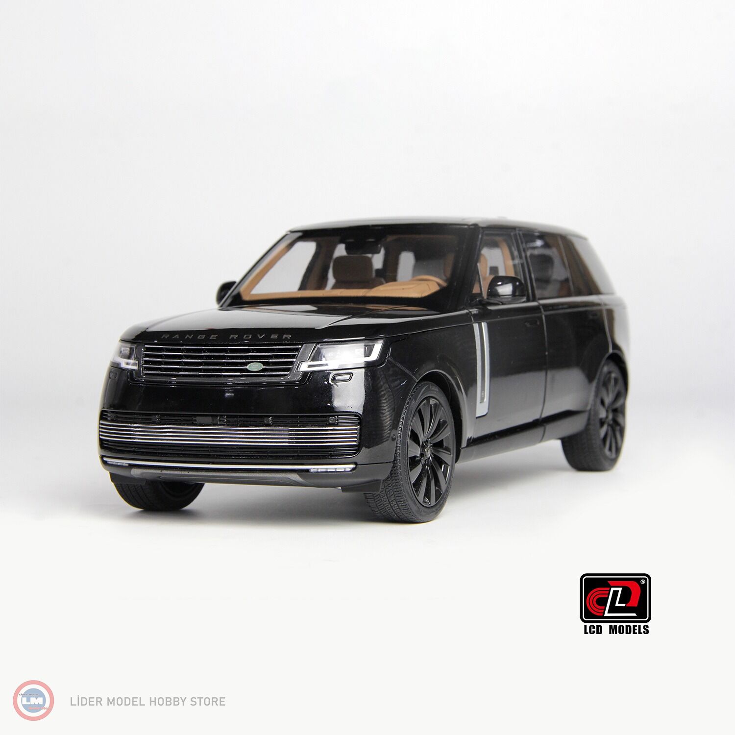 1:18 LCD Model 2022 Land Rover Range Rover SV Serenity Black