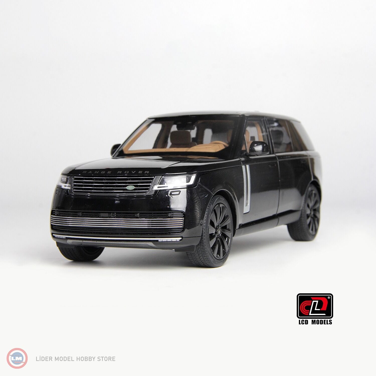 1:18 LCD Model 2022 Land Rover Range Rover SV Serenity Black