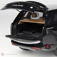 1:18 LCD Model 2022 Land Rover Range Rover SV Serenity Black