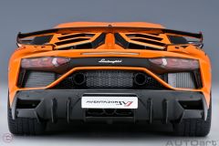 1:18 2018 Lamborghini Aventador SVJ (ARANCIO ATLASPEARL ORANGE)