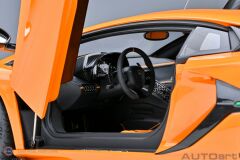 1:18 2018 Lamborghini Aventador SVJ (ARANCIO ATLASPEARL ORANGE)