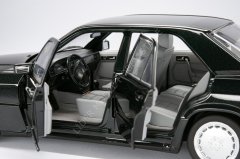 1:18 1986 Mercedes Benz 190E 2.3-16 W201