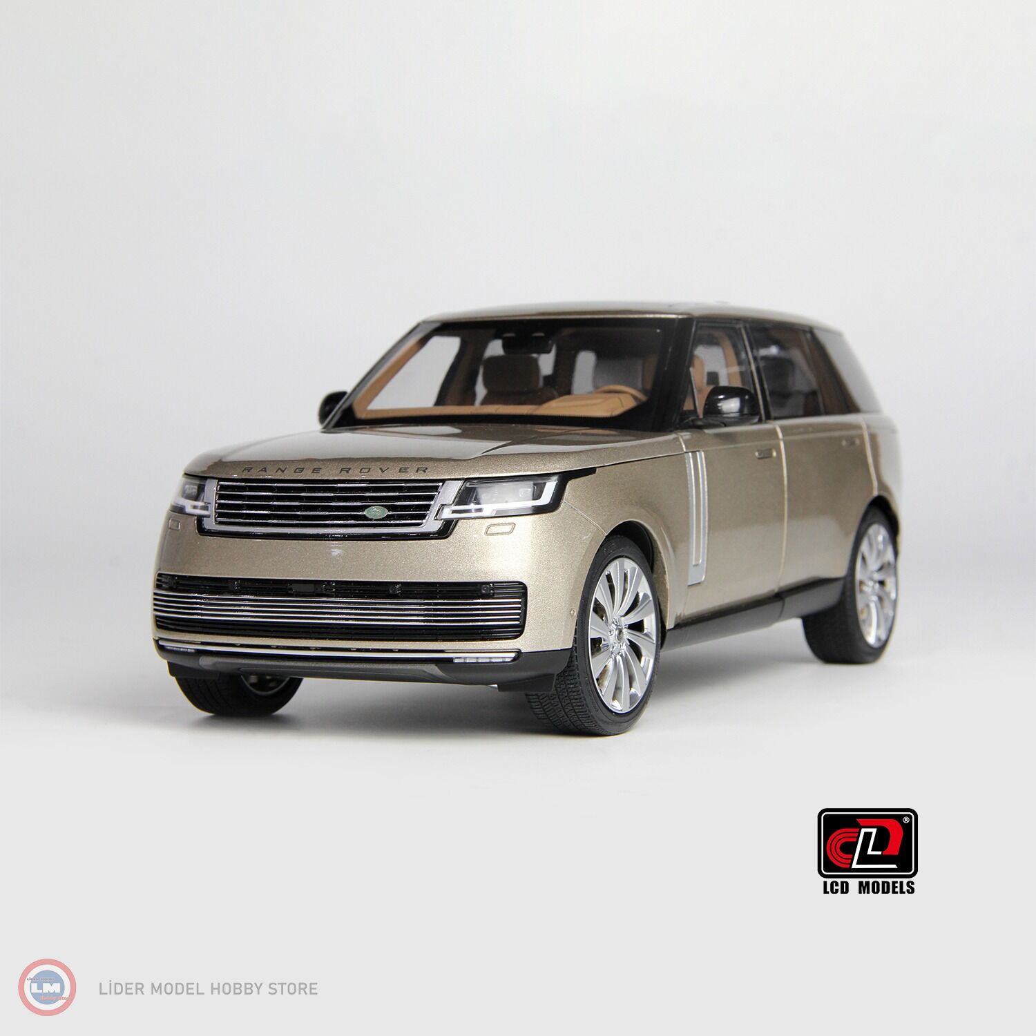 1:18 LCD Model 2022 Land Rover Range Rover SV Serenity Gold