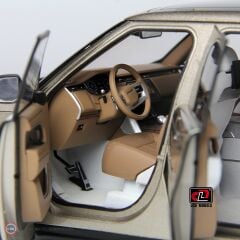 1:18 LCD Model 2022 Land Rover Range Rover SV Serenity Gold