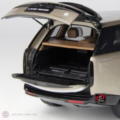 1:18 LCD Model 2022 Land Rover Range Rover SV Serenity Gold