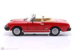 1:18 TOURING Fiat 124 Pininfarina Spider 1982 - rosso vivo