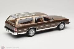 1:18 MCG 1985 Chevrolet Caprice Estate Wagon