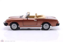 1:18 TOURING Fiat 124 Pininfarina Spider 1982 - marrone chiaro