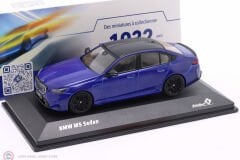 1:43 Solido 2024 BMW M5 Sedan – Marina Bay Blue