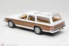 1:18 MCG 1985 Chevrolet Caprice Estate Wagon