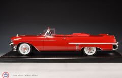 1:18 GLM/Stamp Models 1957 Cadillac Series 62 Convertible Open roof Dakotah Red