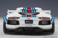 1:18 2018 Lamborghini Aventador - ''Martini'' Livery