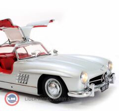 1:8 Ölçek 1955 Mercedes Benz 300SL Gullwing (NATAMAM)