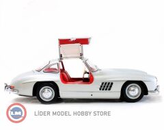 1:8 Ölçek 1955 Mercedes Benz 300SL Gullwing (NATAMAM)