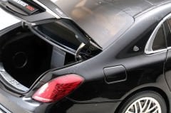 1:18 2018 Mercedes Benz Brabus 900 Maybach S class