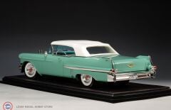 1:18 GLM/Stamp Models 1957 Cadillac Series 62 Convertible Closed roof Thebes Green Metallic