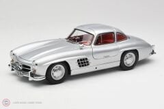 1:18 Minichamps 1954 Mercedes Benz 300 SL W198 Silver Metallic