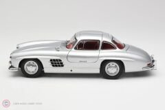 1:18 Minichamps 1954 Mercedes Benz 300 SL W198 Silver Metallic