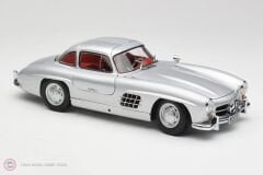 1:18 Minichamps 1954 Mercedes Benz 300 SL W198 Silver Metallic
