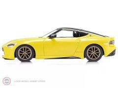 1:64 2023 Nissan FAIRLADY Z COUPE - KYOSHO MINI CAR & BOOK