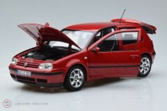 1:18 Norev 2002 Volkswagen Golf IV