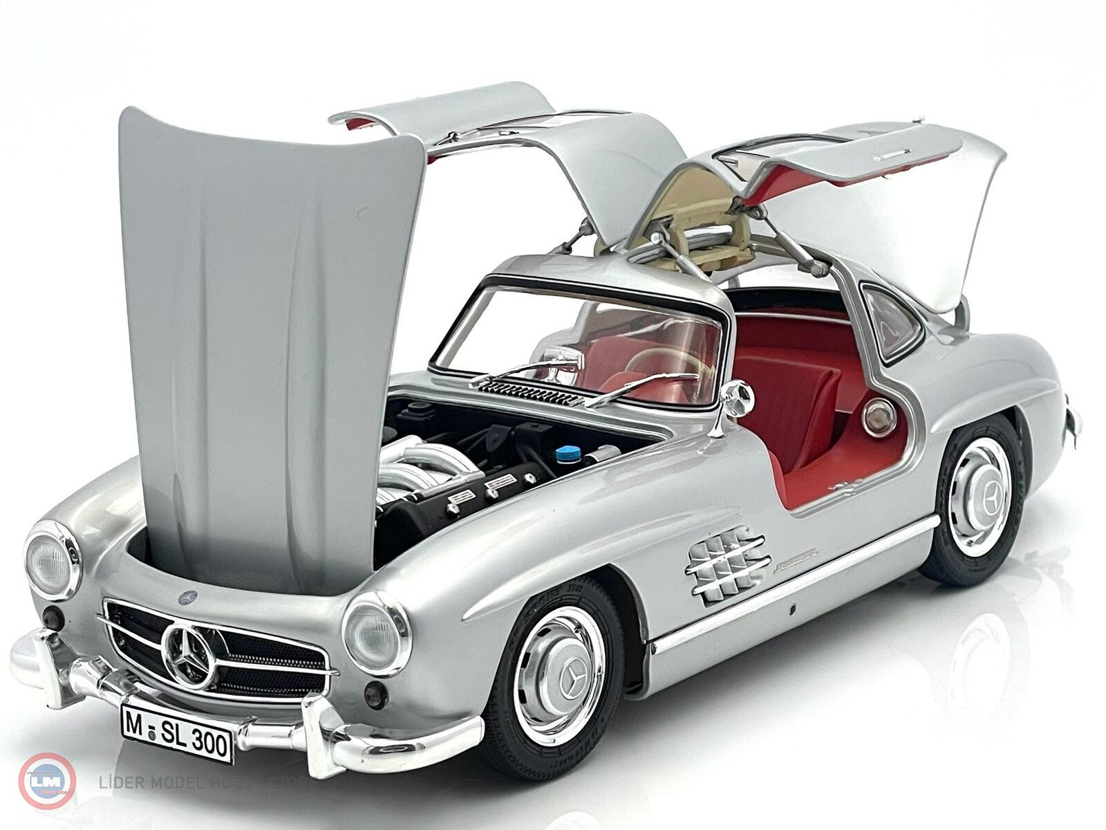 1:18 1954 Mercedes Benz 300SL Gullwing (W198)