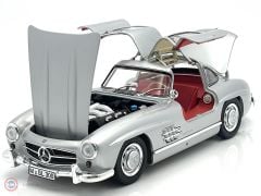 1:18 1954 Mercedes Benz 300SL Gullwing (W198)