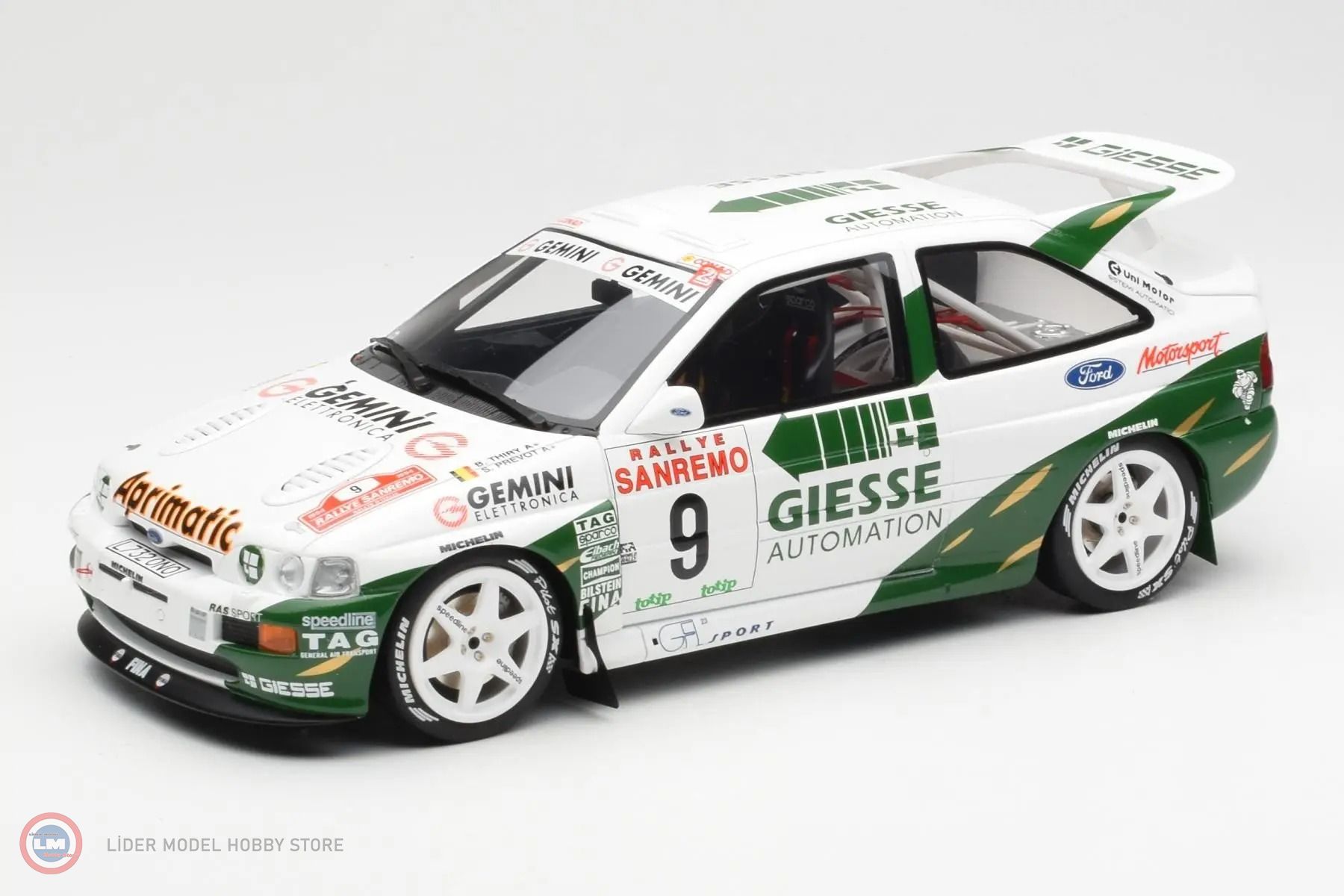 1:18 1994 Ford Escort RS #9 Cosworth GR.A Rally Europe