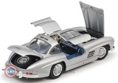 1:18 Schuco 1954 Mercedes Benz 300 SL Gullwing (W198)