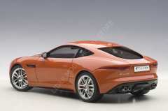 1:18  2015 Jaguar F-Type R