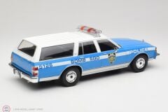 1:18 MCG 1985 Chevrolet Caprice Estate Wagon - NYPD - New York Police Department