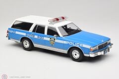 1:18 MCG 1985 Chevrolet Caprice Estate Wagon - NYPD - New York Police Department