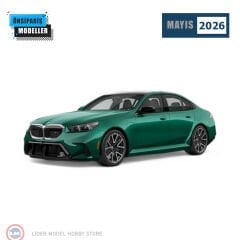 1:18 Minichamps 2024 BMW M5 G90 Green Metallic