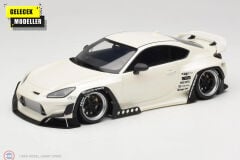 1:18 GT Spirit 2023 Toyota GR86 Pandem Crystal White