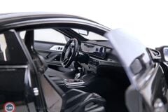 1:18 Minichamps 2024 BMW M4 G82