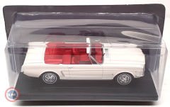 1:24 1965 Ford Mustang Cabrıolet Open